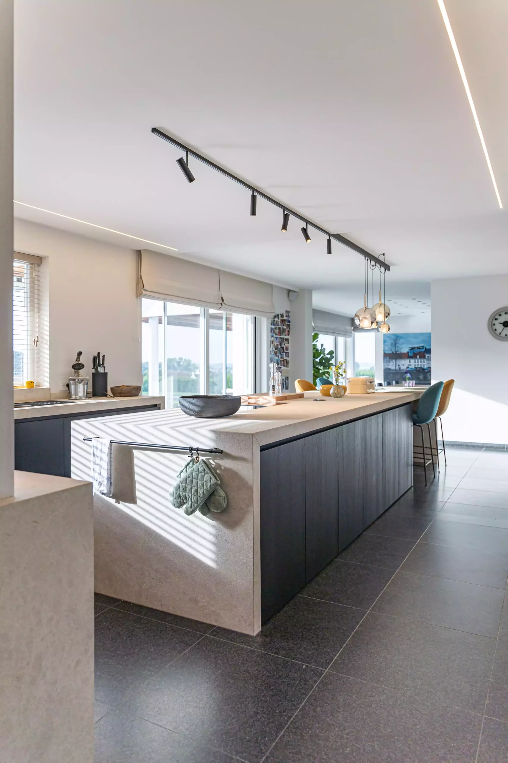 Keuken op maat bij Familie M. in Bellegem, overzichtsbeeld